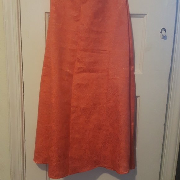 ORANGE DRESS - Picture 2 of 3
